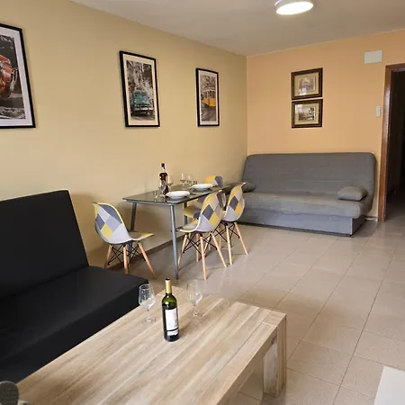 Sea ​​apartments La Pineda